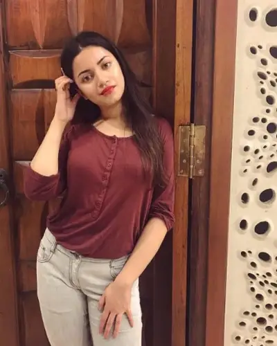 Qamrunisha Khan